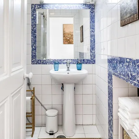 Very Spacious House - Amazing View 아파트 *