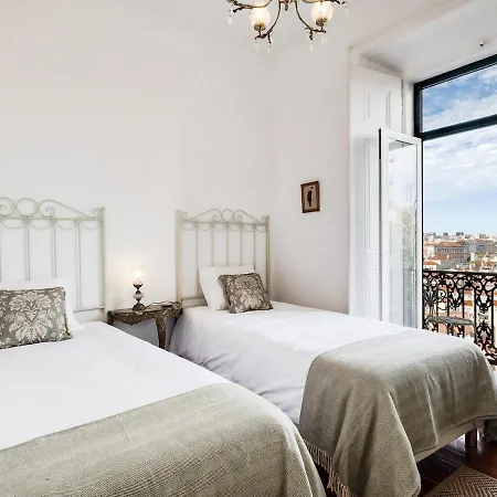 Very Spacious House - Amazing View *