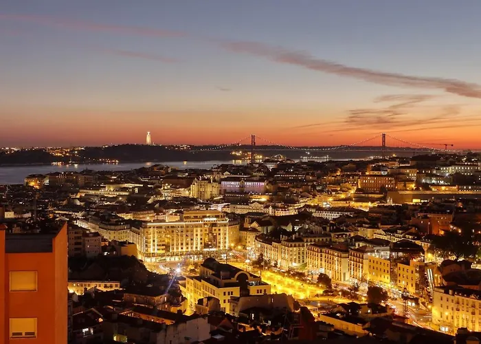 Very Spacious House - Amazing View شقة *