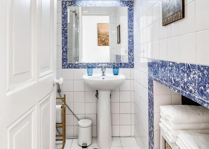 Very Spacious House - Amazing View شقة *