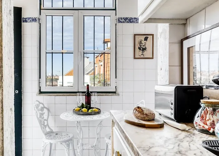 Very Spacious House - Amazing View شقة *