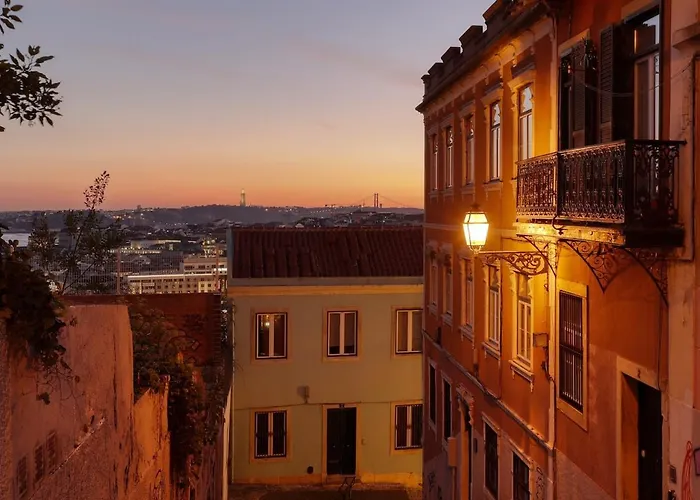 Very Spacious House - Amazing View *