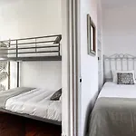 Very Spacious House - Amazing View Апартаменты Лиссабон