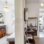 Апартаменты Very Spacious House - Amazing View